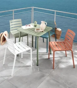 Chaise de jardin empilable ARBELA