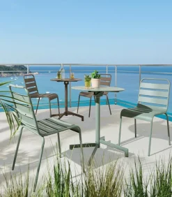 Table de jardin carrée pliante GARRY